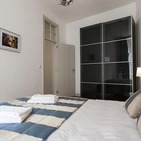 Downtown Cozy * ליסבון